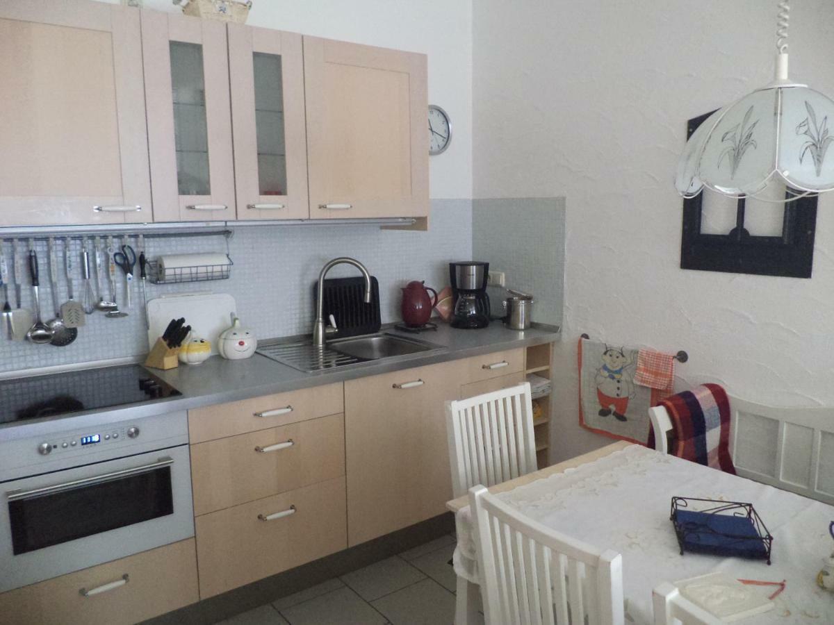 Ferienappartment Mit Schlafzimmer Farschweiler エクステリア 写真